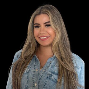 Especialista en Cejas y Pestañas